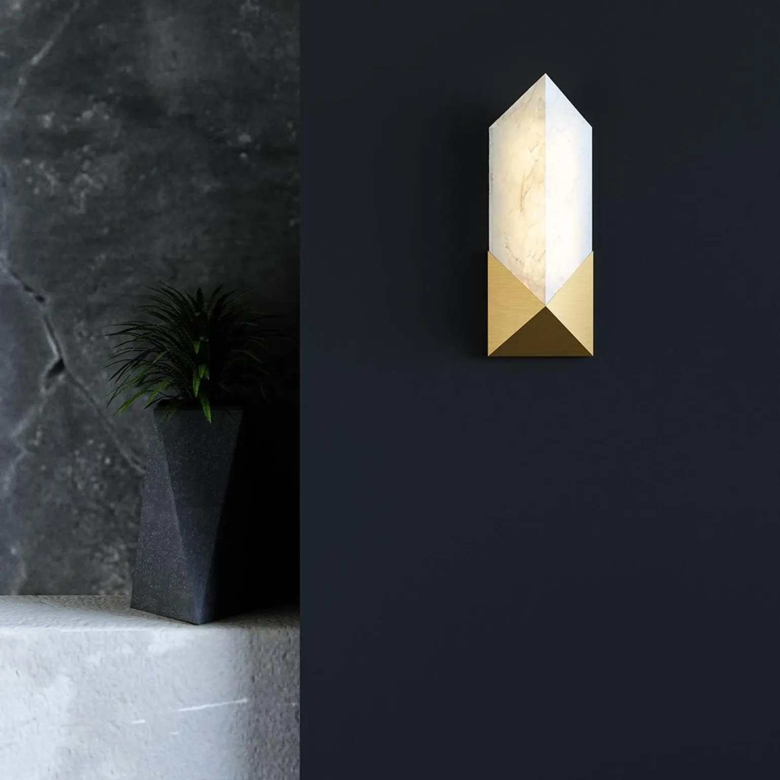 Alabastrowy mały kinkiet Caesar - Vintage mosiądz (QN-CAESAR-W-S-VBS-AR) - Quintiesse