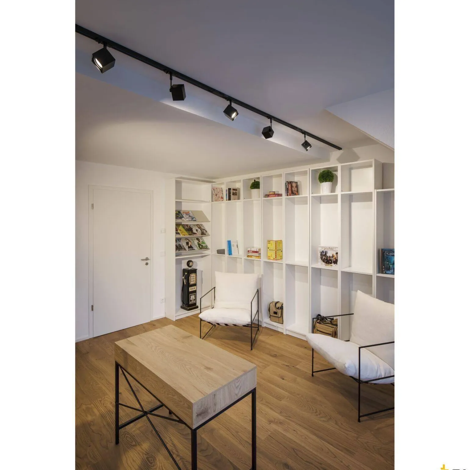 ALTRA DICE, spot do systemu 1-fazowej szyny wysokonapięciowej, QPAR51, kwadratowy, kolor czarny, maks. 50W, z adapterem 1-fazowym (143350) - SLV