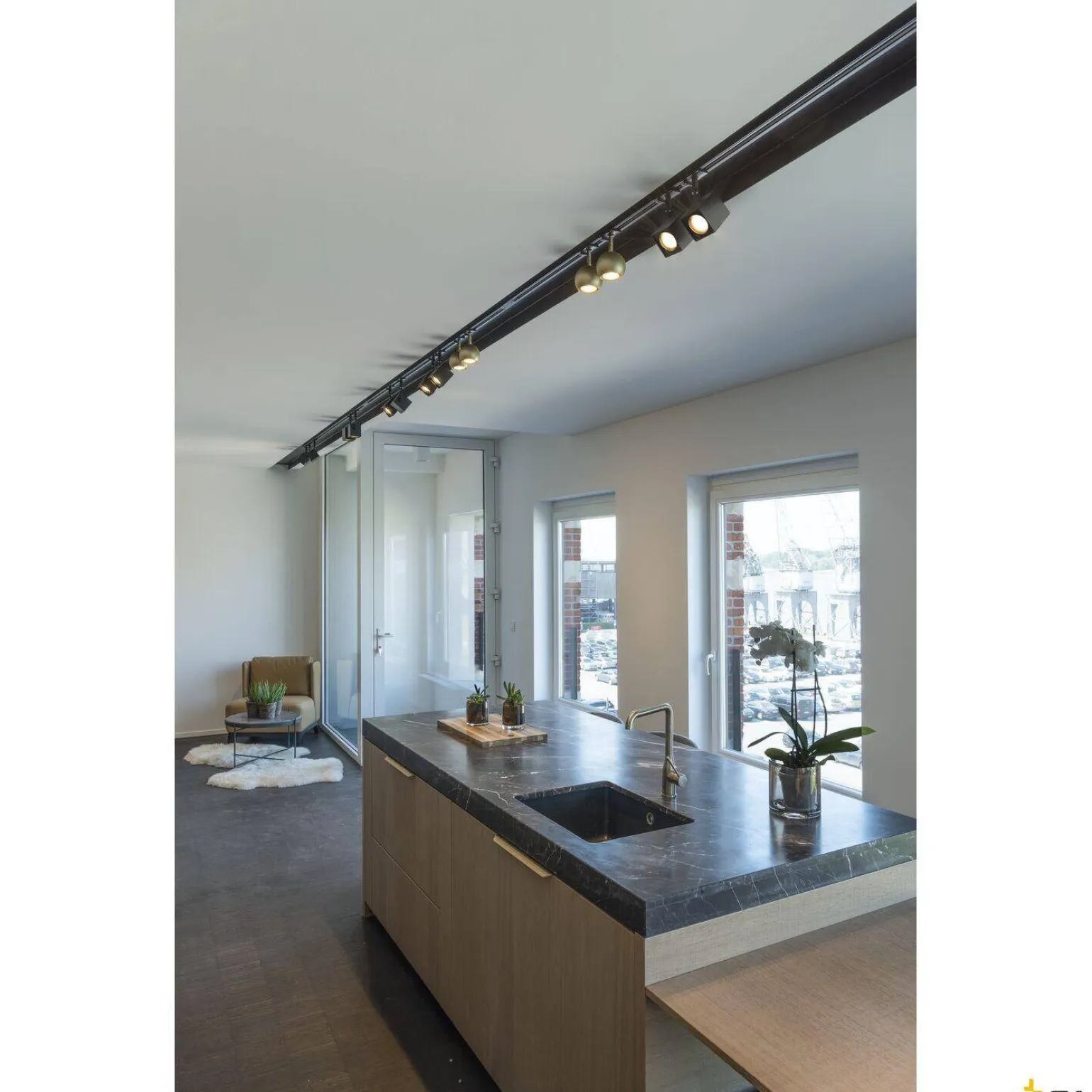 ALTRA DICE, spot do systemu 1-fazowej szyny wysokonapięciowej, QPAR51, kwadratowy, kolor czarny, maks. 50W, z adapterem 1-fazowym (143350) - SLV