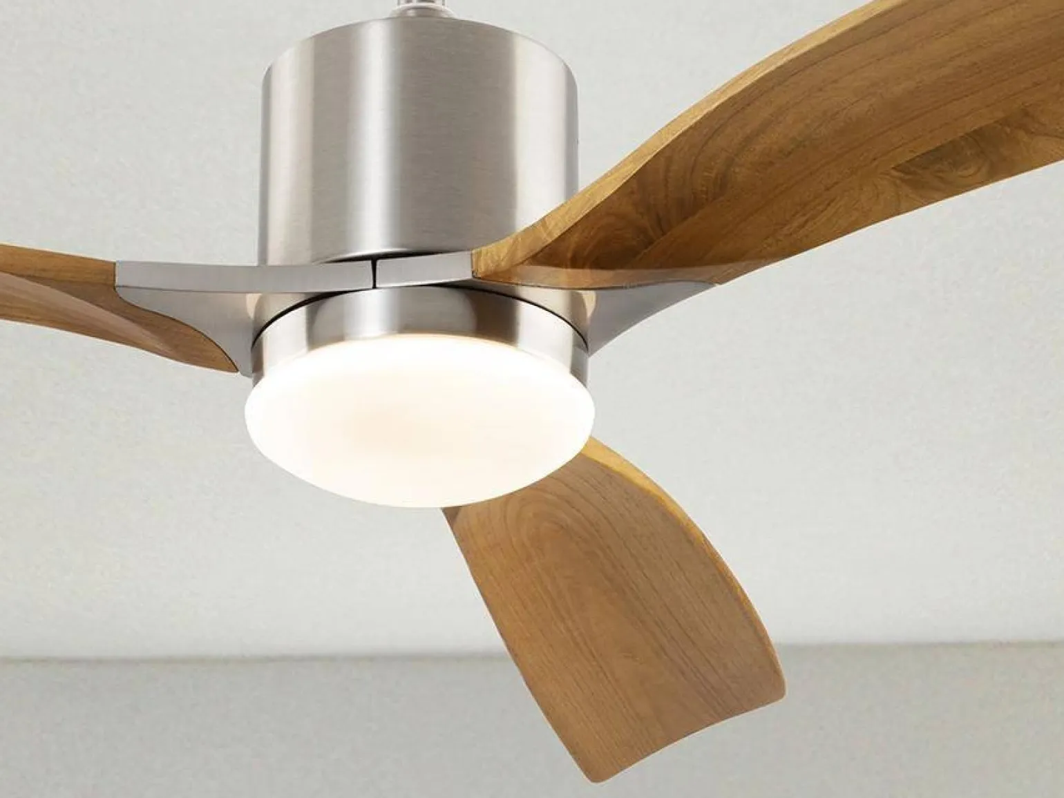 Anemos wentylator z oświetleniem LED (427166D) - Schuller