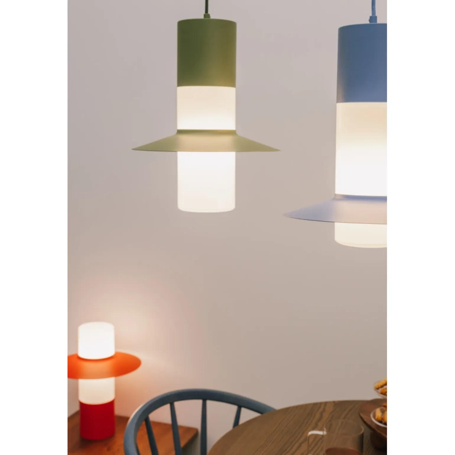 CAPONIO A biała sufitowa lampa wisząca (CPA111P0) - Ummo