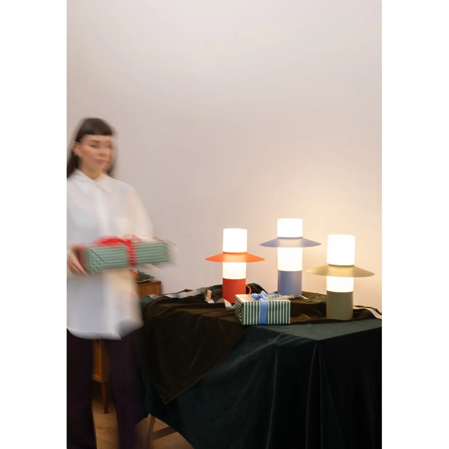 CAPONIO ST biała lampa stołowa (CPS111P1) - Ummo