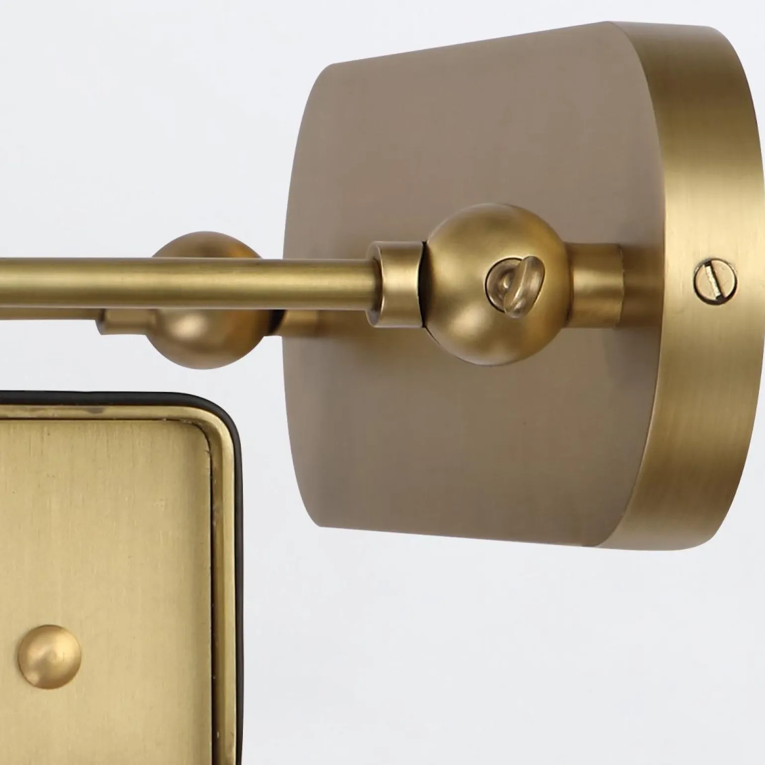 Duża obrazówka LED Valise Picture - Vintage mosiądz, skóra smokingowa (QN-VALISE-PL-L-VBS-TL) - Quintiesse