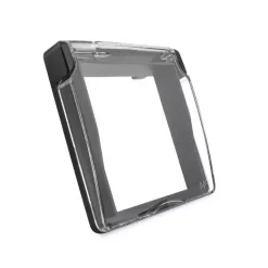 Gniazdo 230V 16A z czarnym panelem szklanym i nakładką bryzgoszczelną (VL-W01EUNW-62) LIVOLO