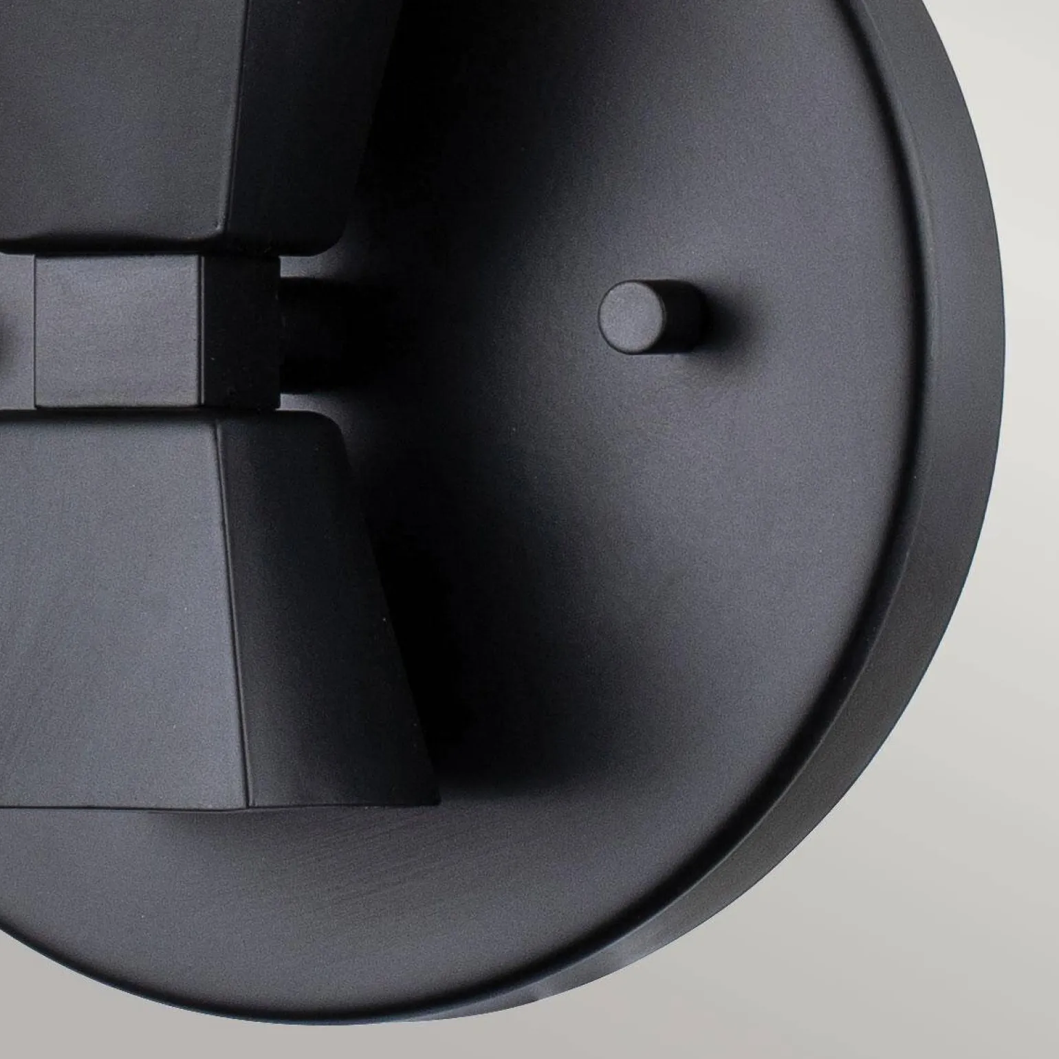 Kinkiet Bowtie (BOWTIE-1-MB) - Elstead Lighting