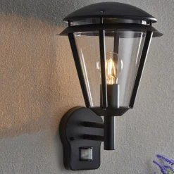 Kinkiet Inova PIR 1lt wall IP44 60W (49946) - Saxby