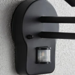 Kinkiet Inova PIR 1lt wall IP44 60W (49946) - Saxby