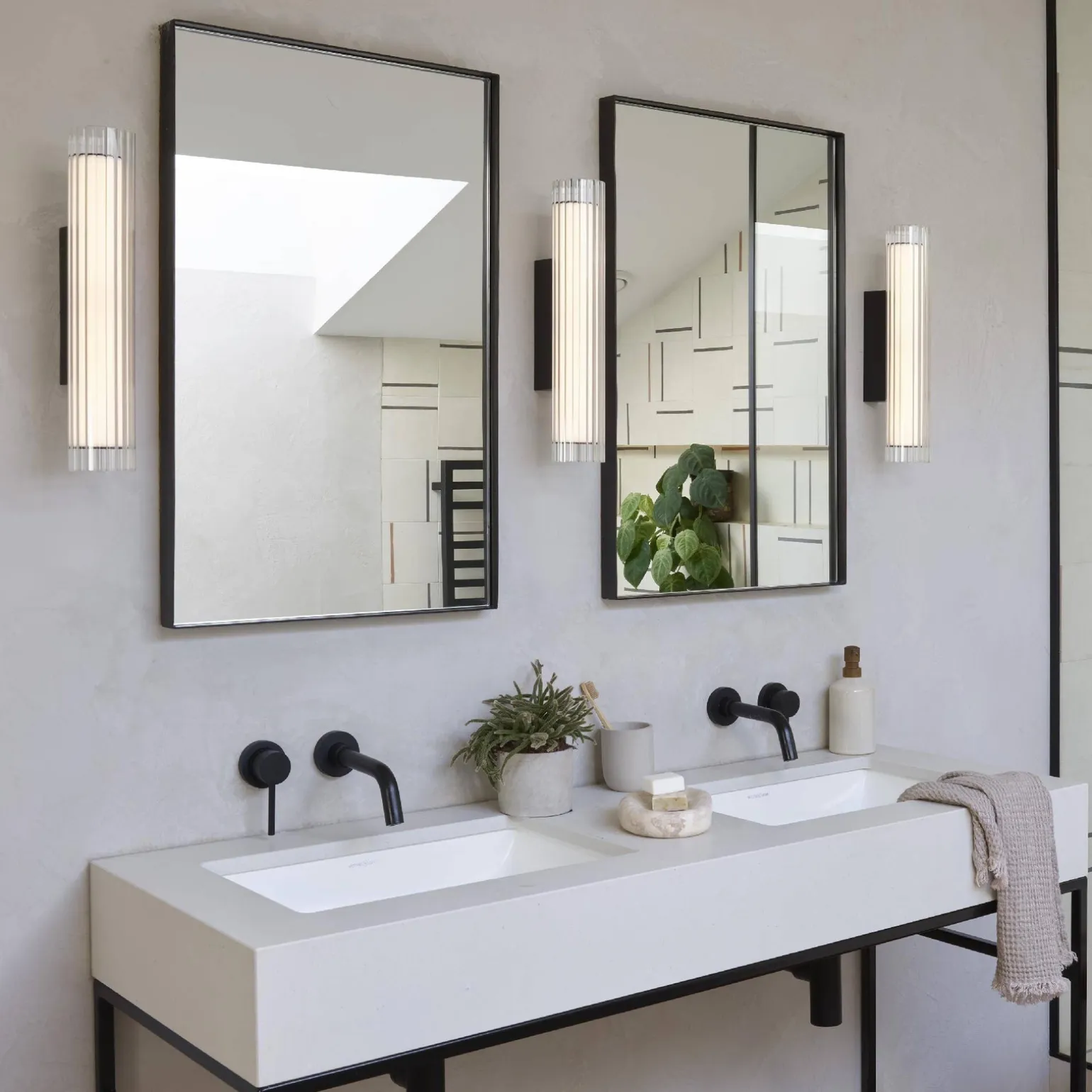 Kinkiet io 420 (1409056) - Astro Lighting