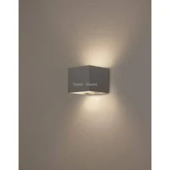 Kinkiet KUBIK kol. SREBRNY, oprawa bez przesłon (T049C2Kh101) Cleoni