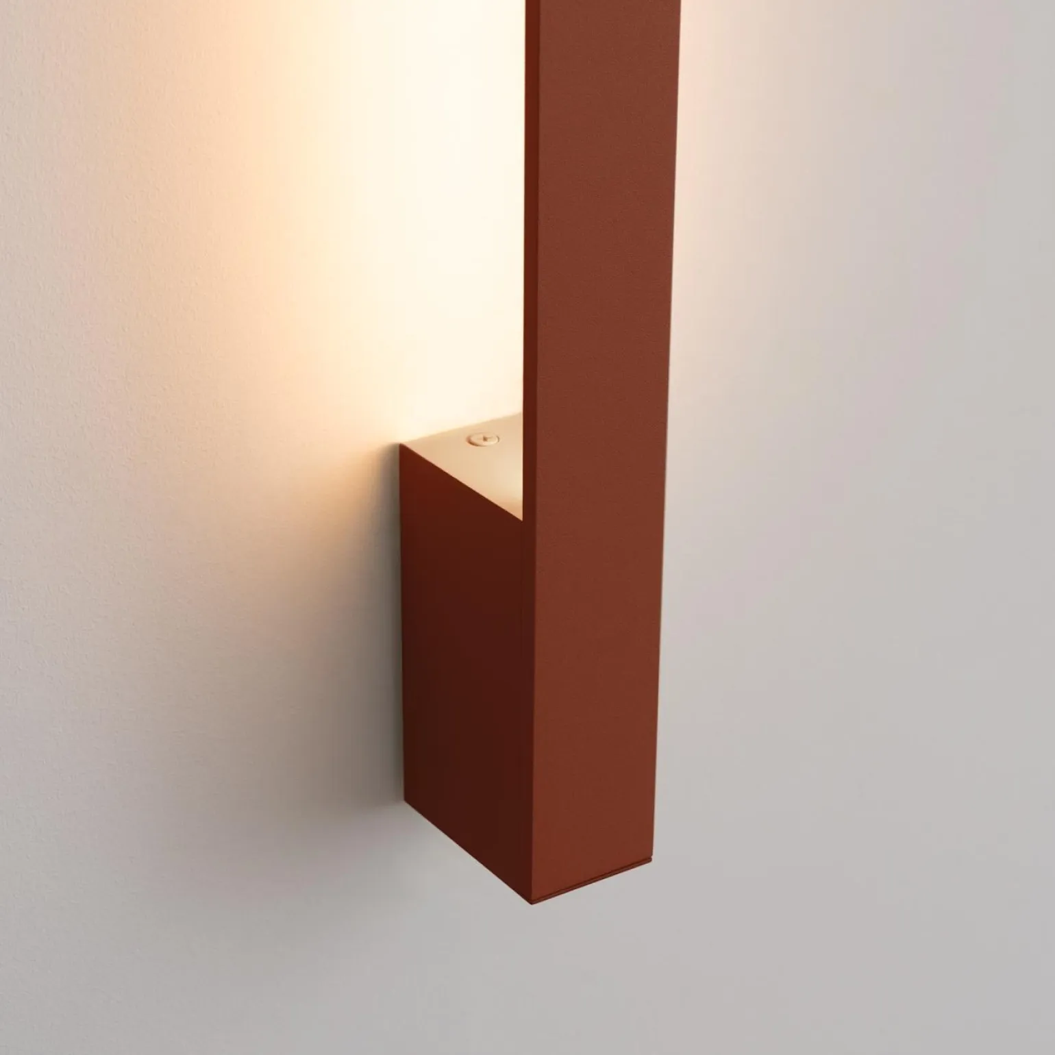 Kinkiet LAHTI 50 ochra czerwona LED 3000K (TH.441) - Thoro Lighting