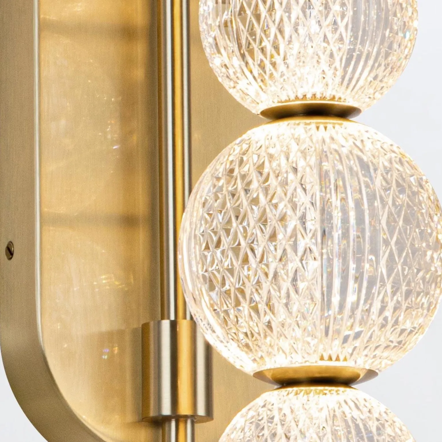 Kinkiet LED Marni - Naturalny mosiądz (QN-MARNI-6WB-NBR) - Quintiesse