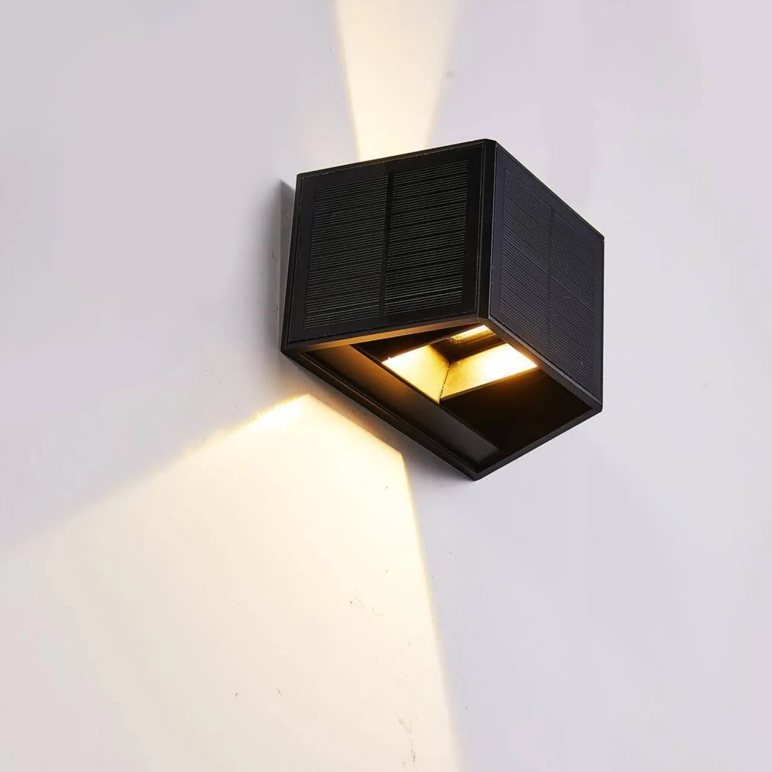 Kinkiet Solarny Wings 50lm 3000K (EKO9097) - Eko-Light