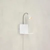 Kinkiet z półką i ładowaczką USB CUARTO Wall 1L White (108856) Markslojd