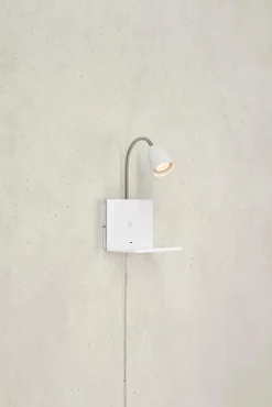 Kinkiet z półką i ładowaczką USB CUARTO Wall 1L White (108856) Markslojd