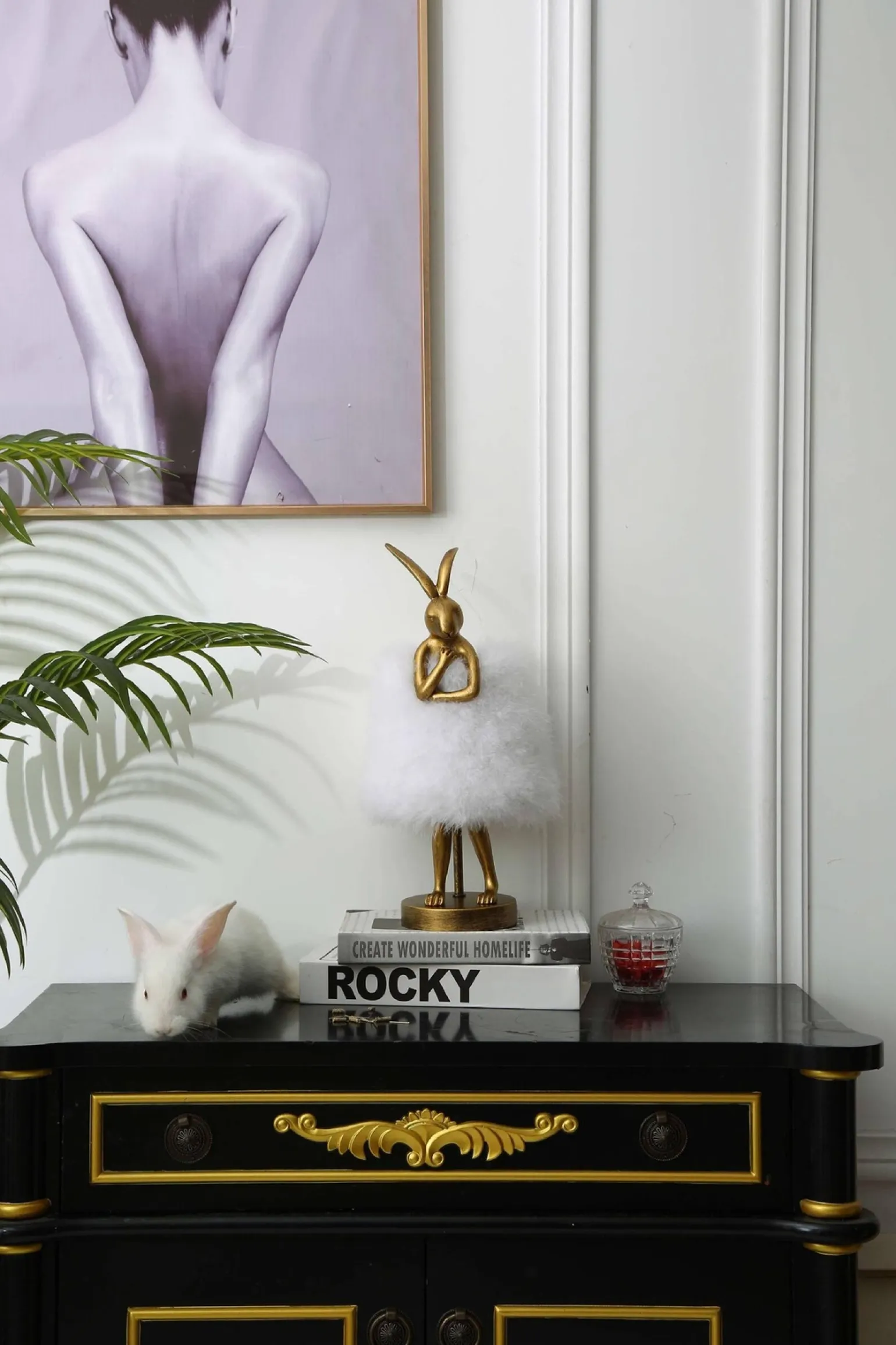 Lampa na komodę w sypialni Zajączek Flafi M Złoty (TL0108-M) - Yaskr