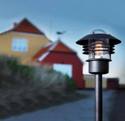 Lampa ogrodowa VEJE Nordlux E27 60W Metal Czarny