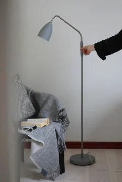 Lampa podłogowa ściemnialna PATRO Floor 3-Step LED Grey (108888) Markslojd