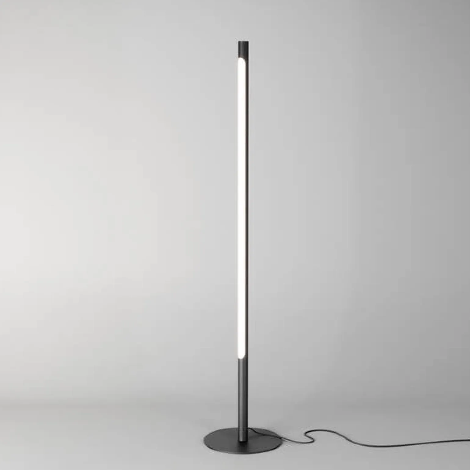 Lampa podłogowa THIN TUBE LED SZARA (26551-L930-D9-00-84) - Aqform
