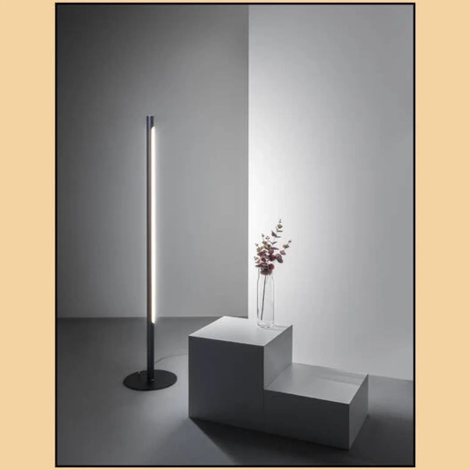 Lampa podłogowa THIN TUBE LED SZARA (26551-L930-D9-00-84) - Aqform