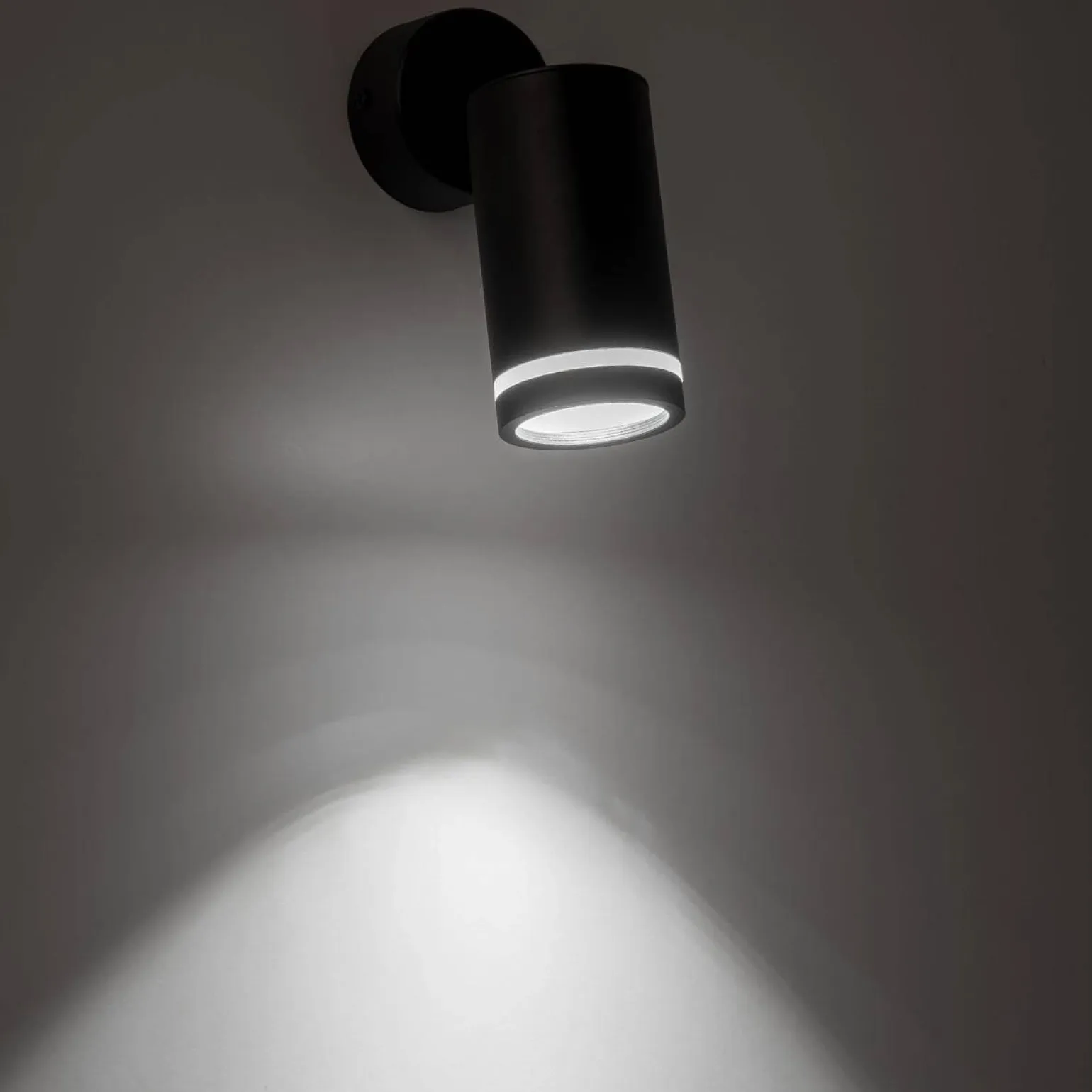 Lampa sufitowa JET 1 czarna (6910) - TK Lighting