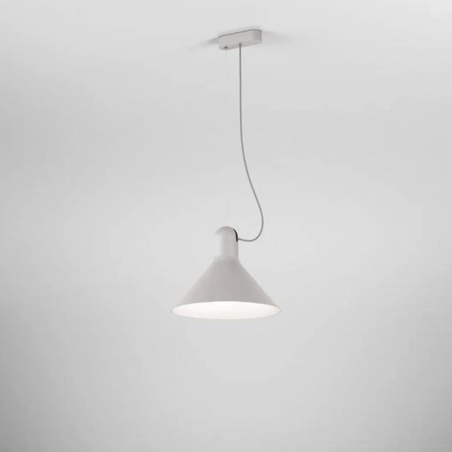 Lampa wisząca CONA 26 Phase-Control biała (59917-0000-U8-PH-13) - Aqform