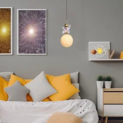 Lampa wisząca do pokoju dziecka Astronauta (ML1721) - Milagro