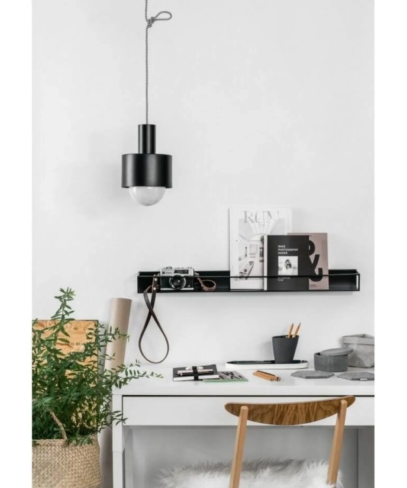 Lampa wisząca Enkel 1 z oplotem poliestrowym czarnym (EN1122P0) - Ummo