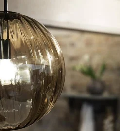 Lampa wisząca FENGARI 1L Antique Brass/Amber (108763) Markslojd