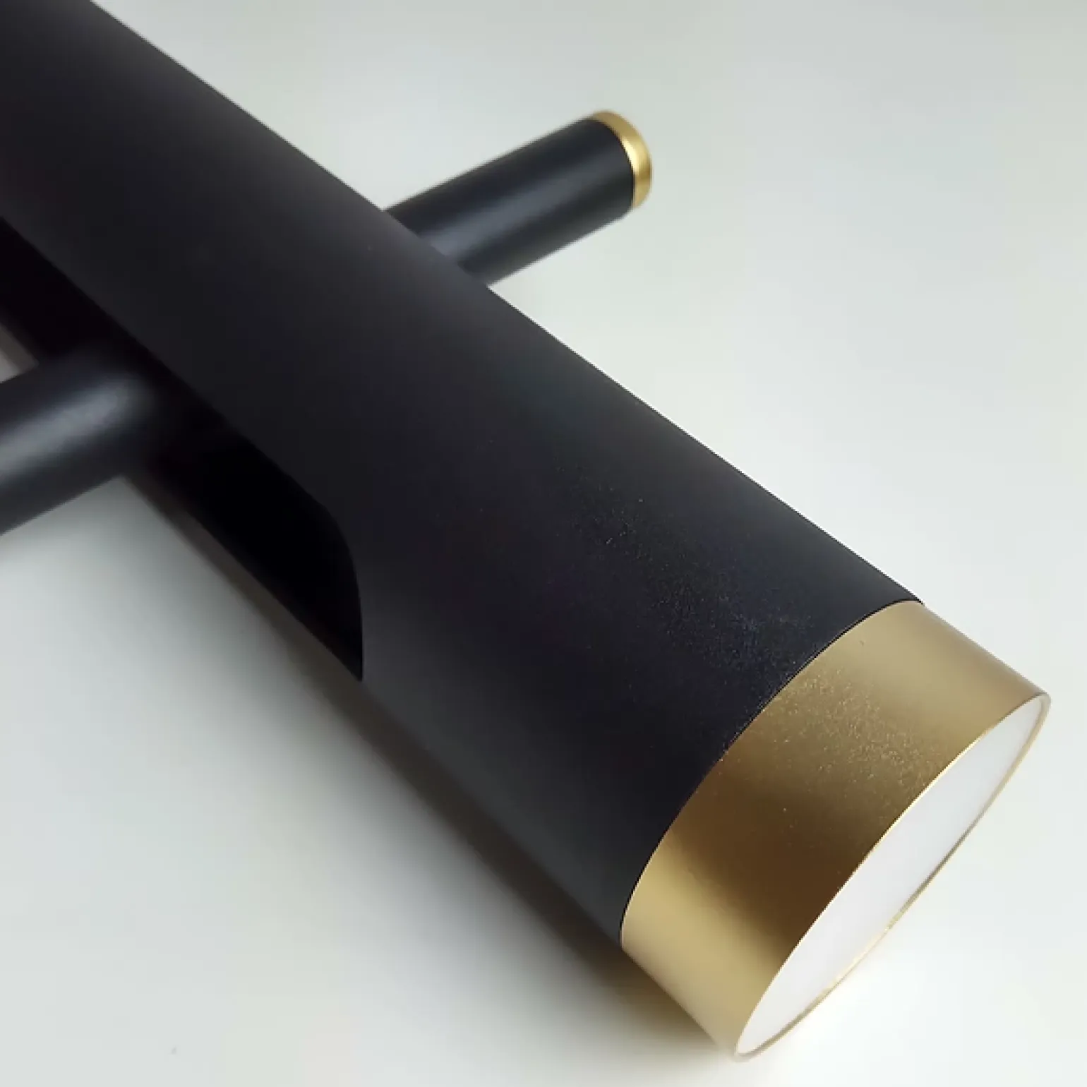 Lampa wisząca LUNETTE No. 4 czarna Altavola Design (LA062/CL3_black) - ALTAVOLA DESIGN