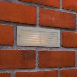 Lampa wpuszczana Eco plain & louvre IP44 40W (52213) - Saxby