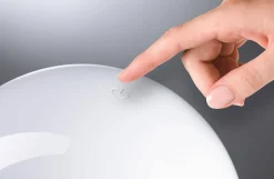 Lampka stołowa akumulatorowa ONZO LED 3-STEP DIM USB-C 2.6W 240lm 2700K IP44 biały połysk / tworzywo sztuczne (PL76995) - PAULMANN