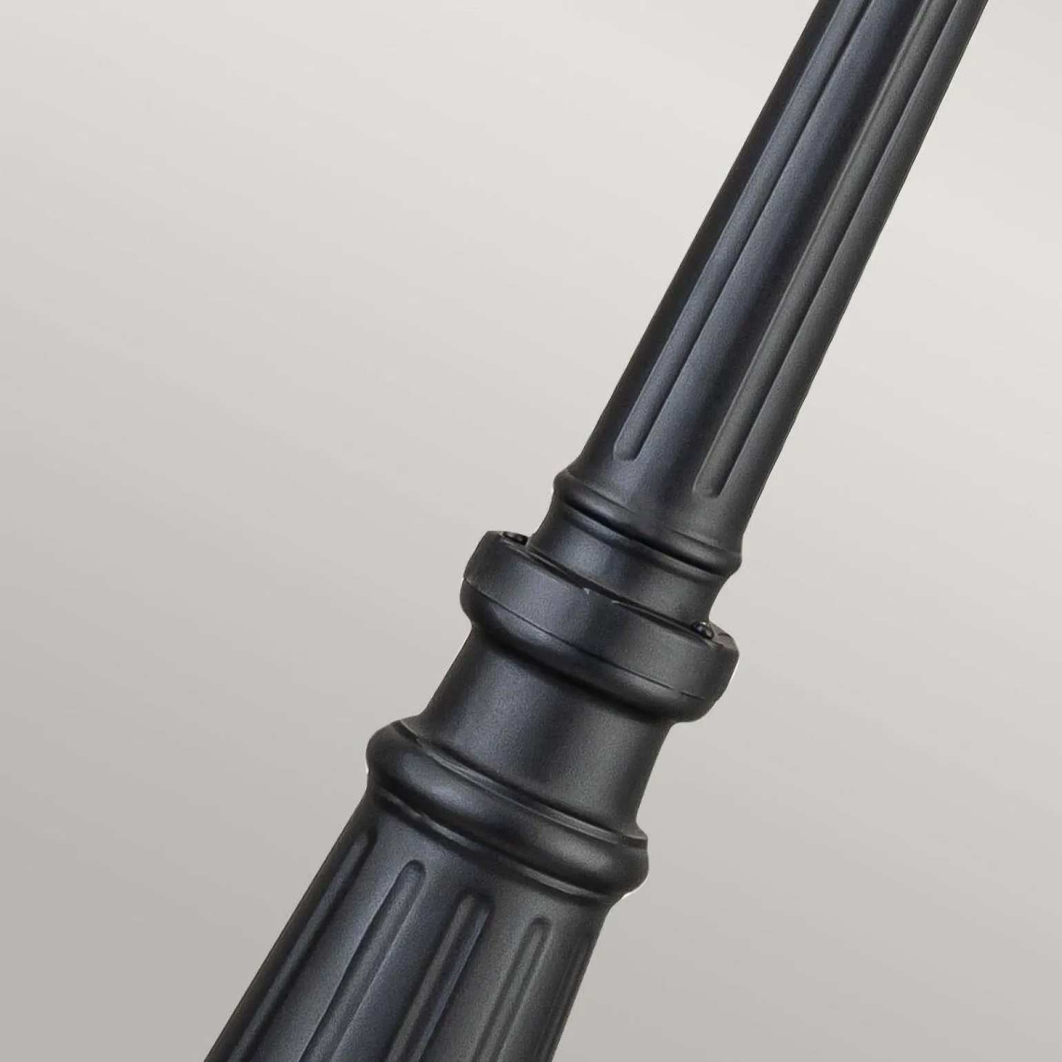 Latarnia stojąca Bayview (BAYVIEW-5L-BK) - Elstead Lighting