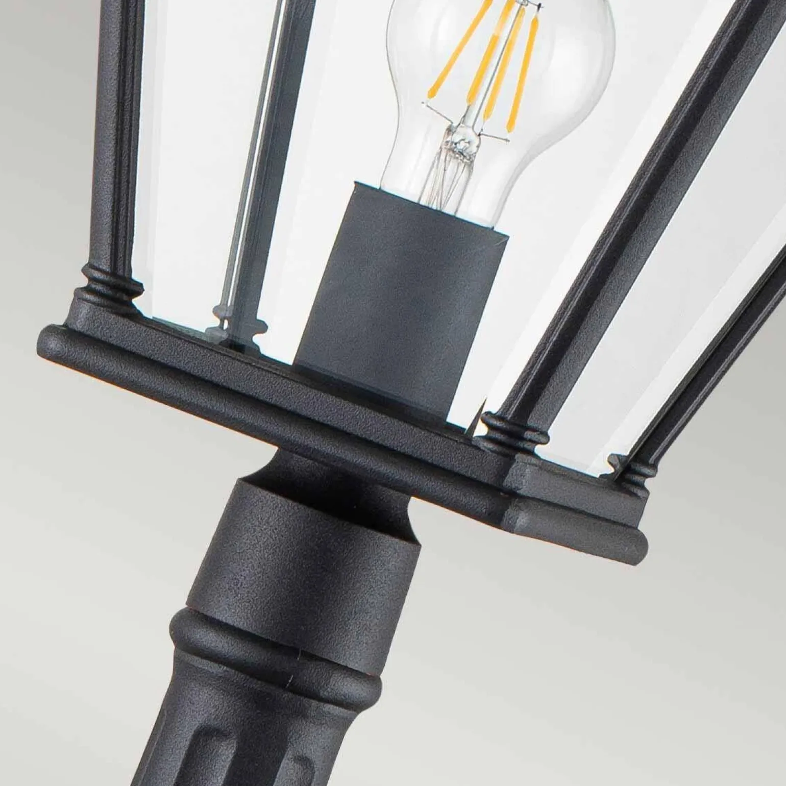 Latarnia stojąca Bayview (BAYVIEW-4M-BK) - Elstead Lighting