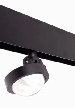 MAXLIGHT M0018N REFLEKTOR MAGNETYCZNY SYSTEM ON/OFF 8W 766LM 3000K