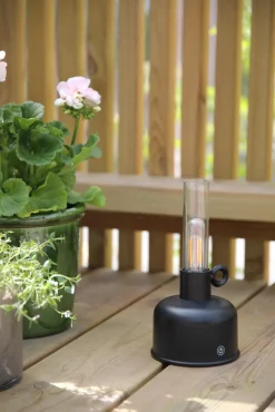 Przenośna ładowana lampa zewnętrzna ASTRID Rechargeable Table Black B/O (108919) Markslojd