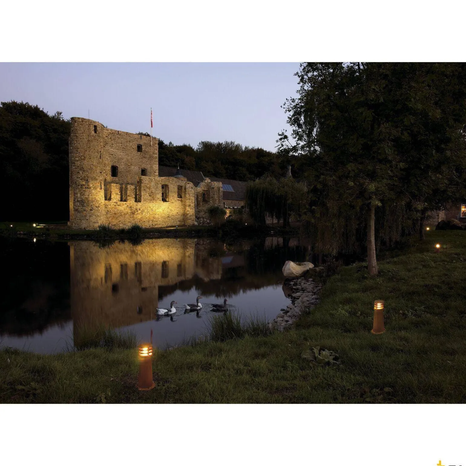 RUSTY 40, lampa podłogowa outdoor, TC-DSE, IP55, okrągła, zardzewiałe żelazo, Ø/W 19/40 cm, maks. 11W (229020) - SLV