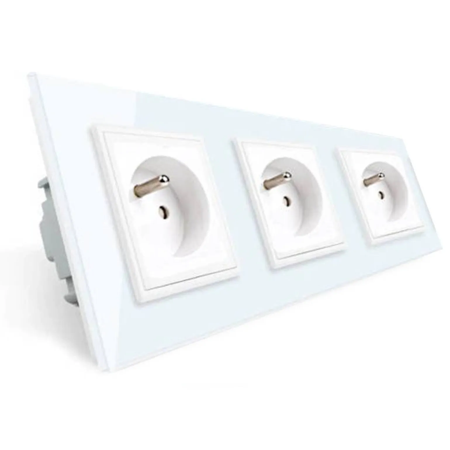 Trzy gniazda elektryczne koloru białego z bolcem 16A - 230V (VL-W03FR-61) LIVOLO