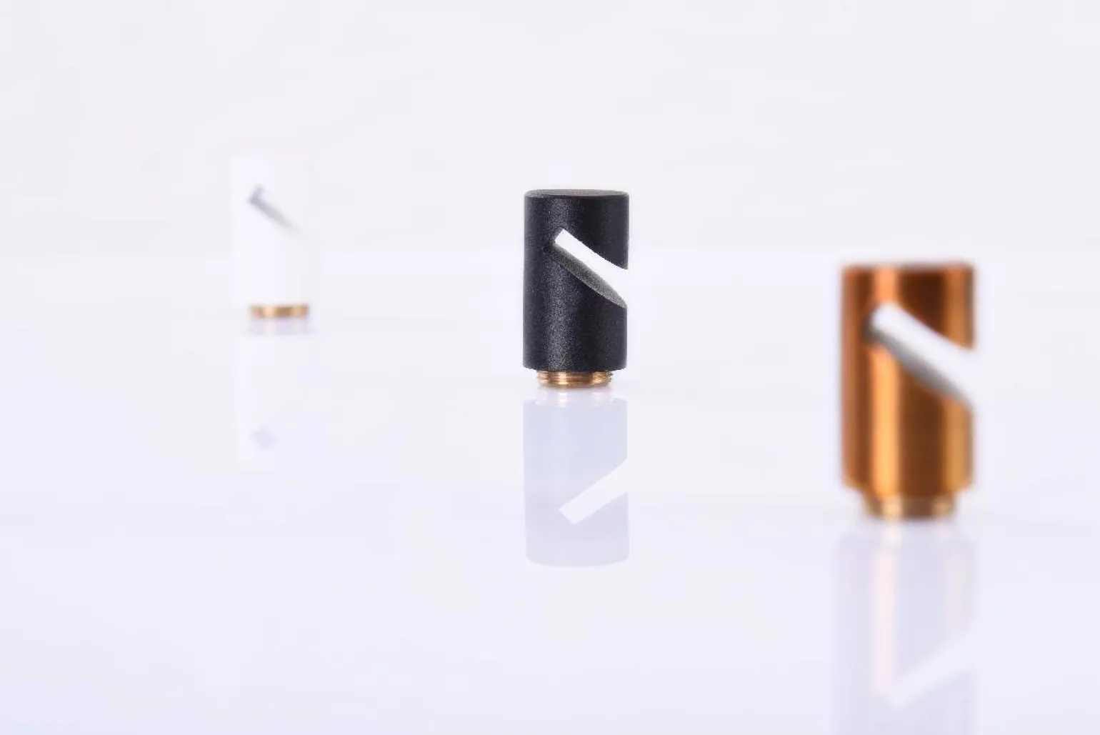 Uchwyt montażowy ZIKO HOLDER czarny (AZ2681) - Azzardo